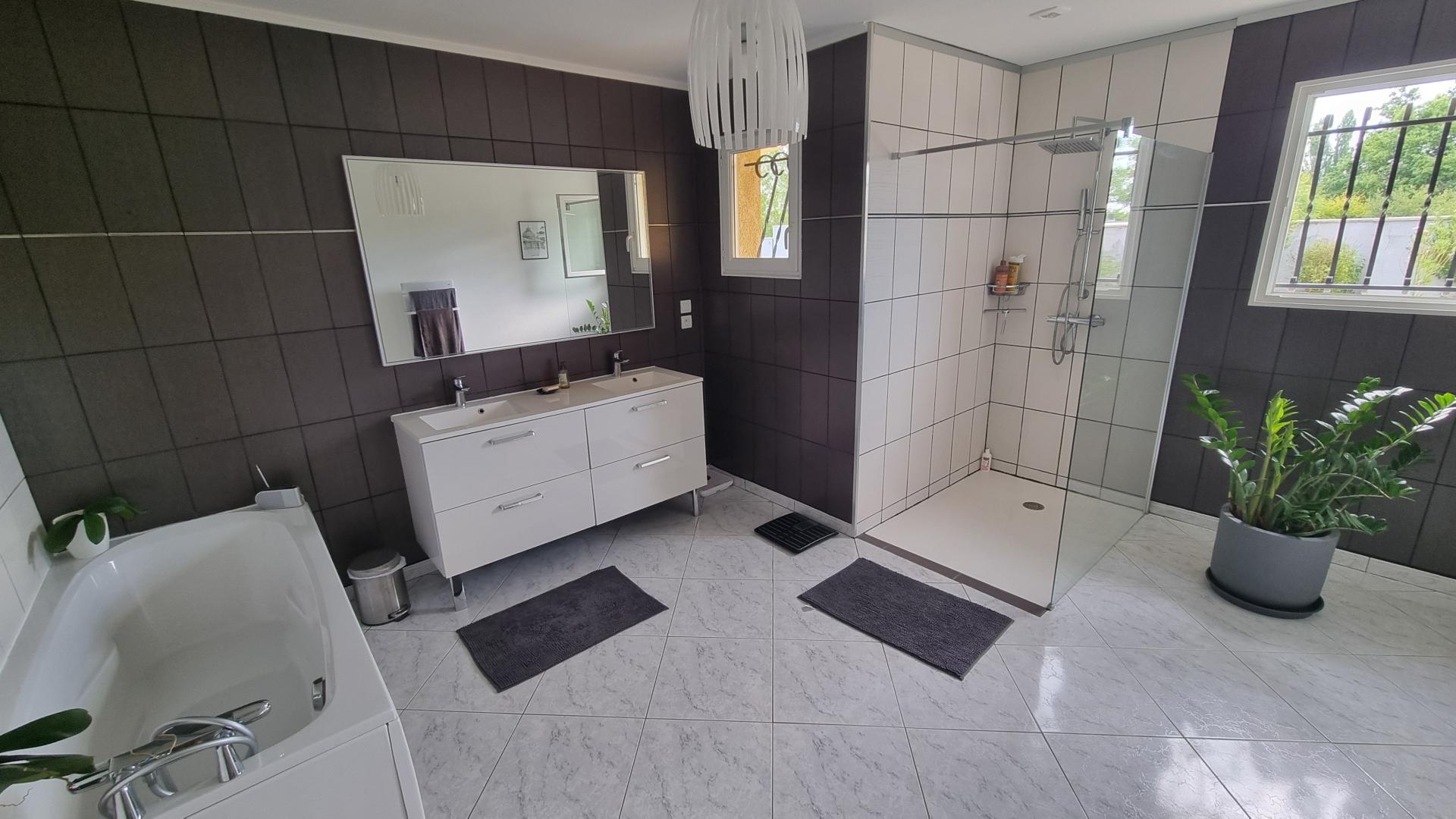 Photo 9 de l'annonce.