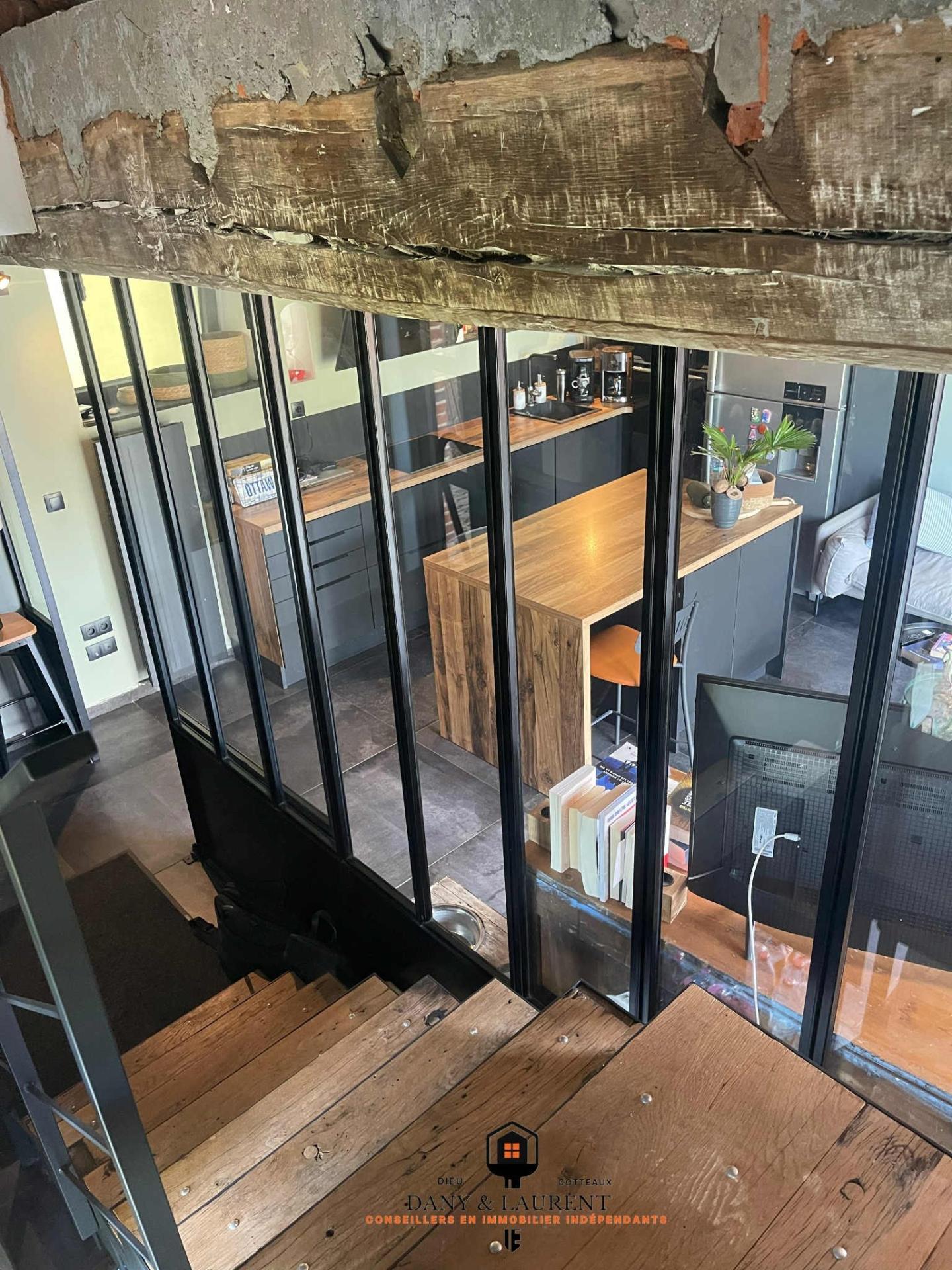 Photo 13 of the listing.