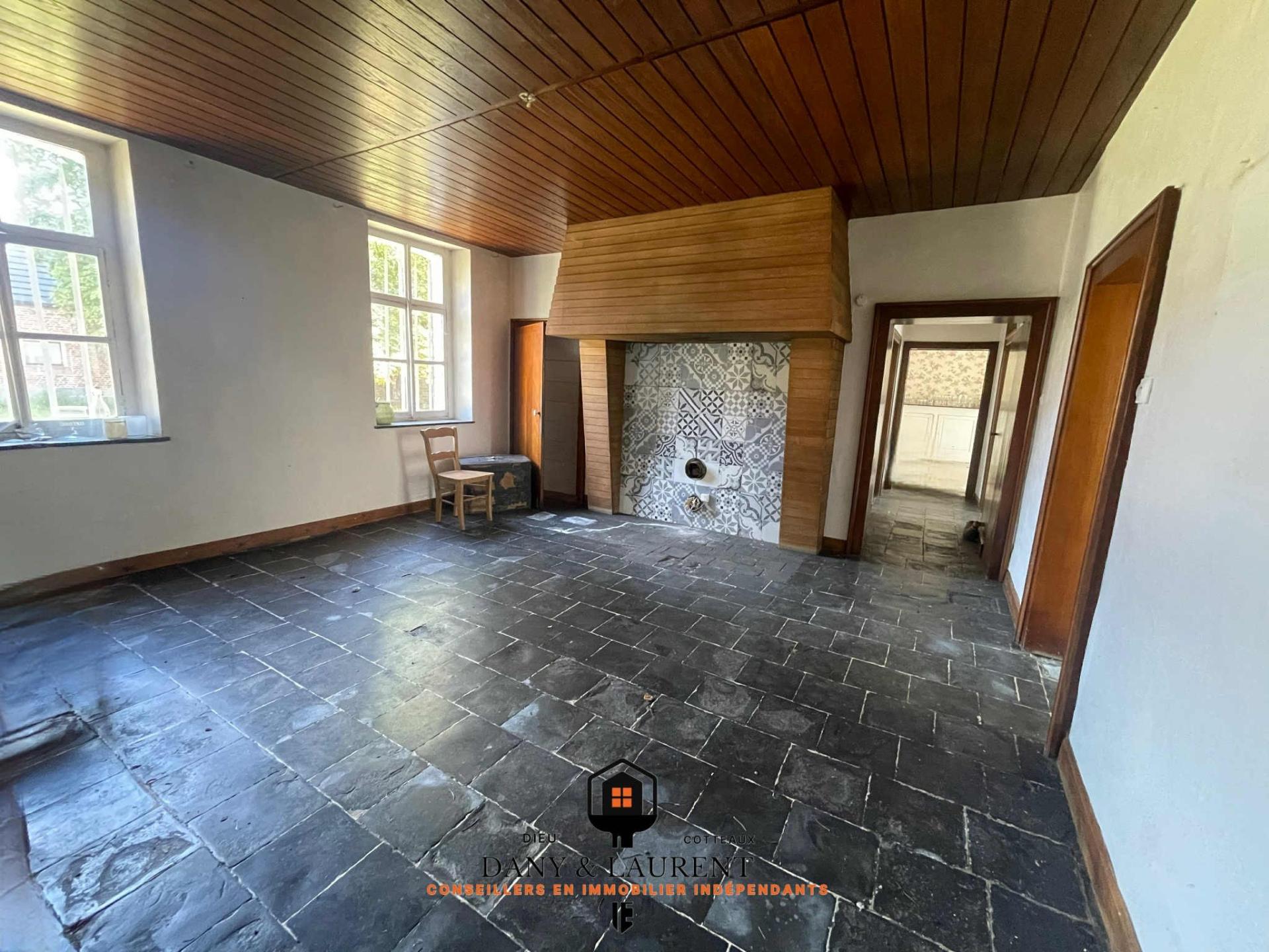 Photo 25 of the listing.