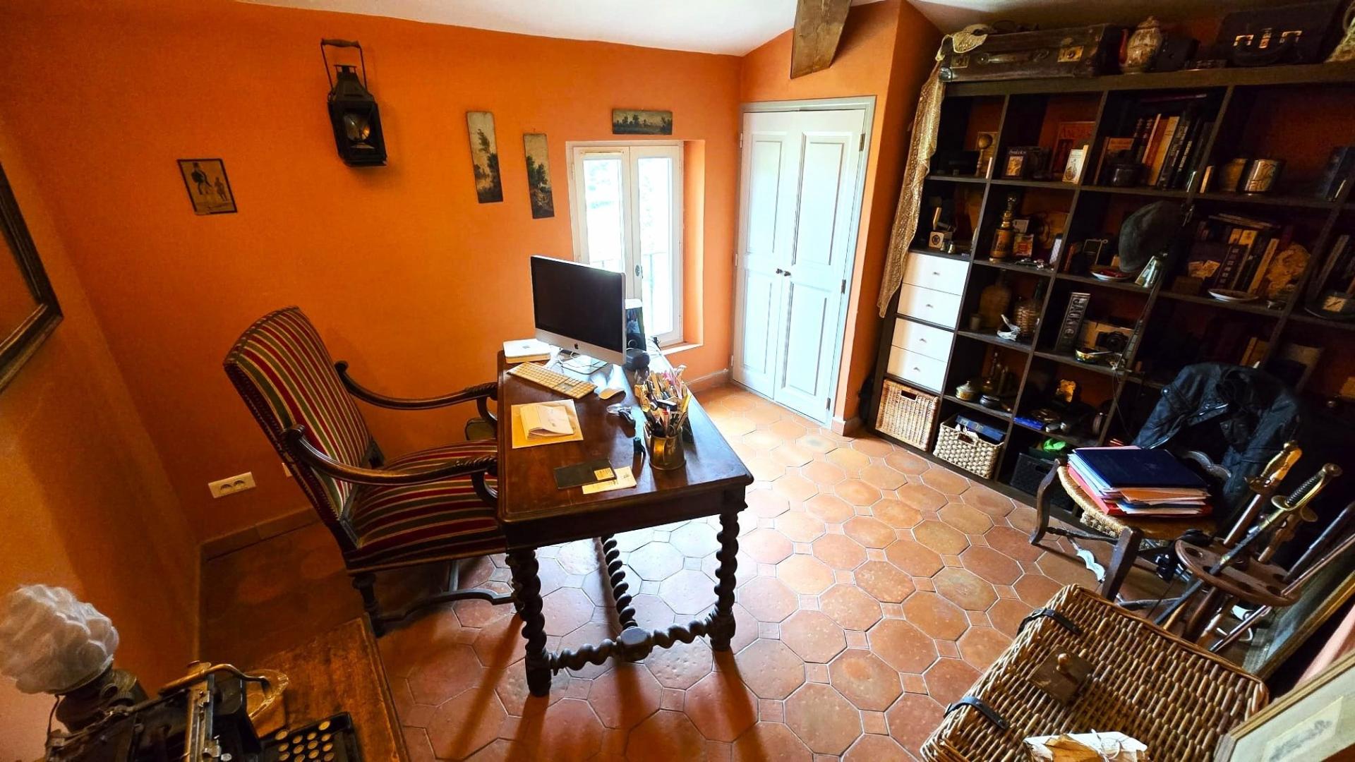 Photo 14 de l'annonce.