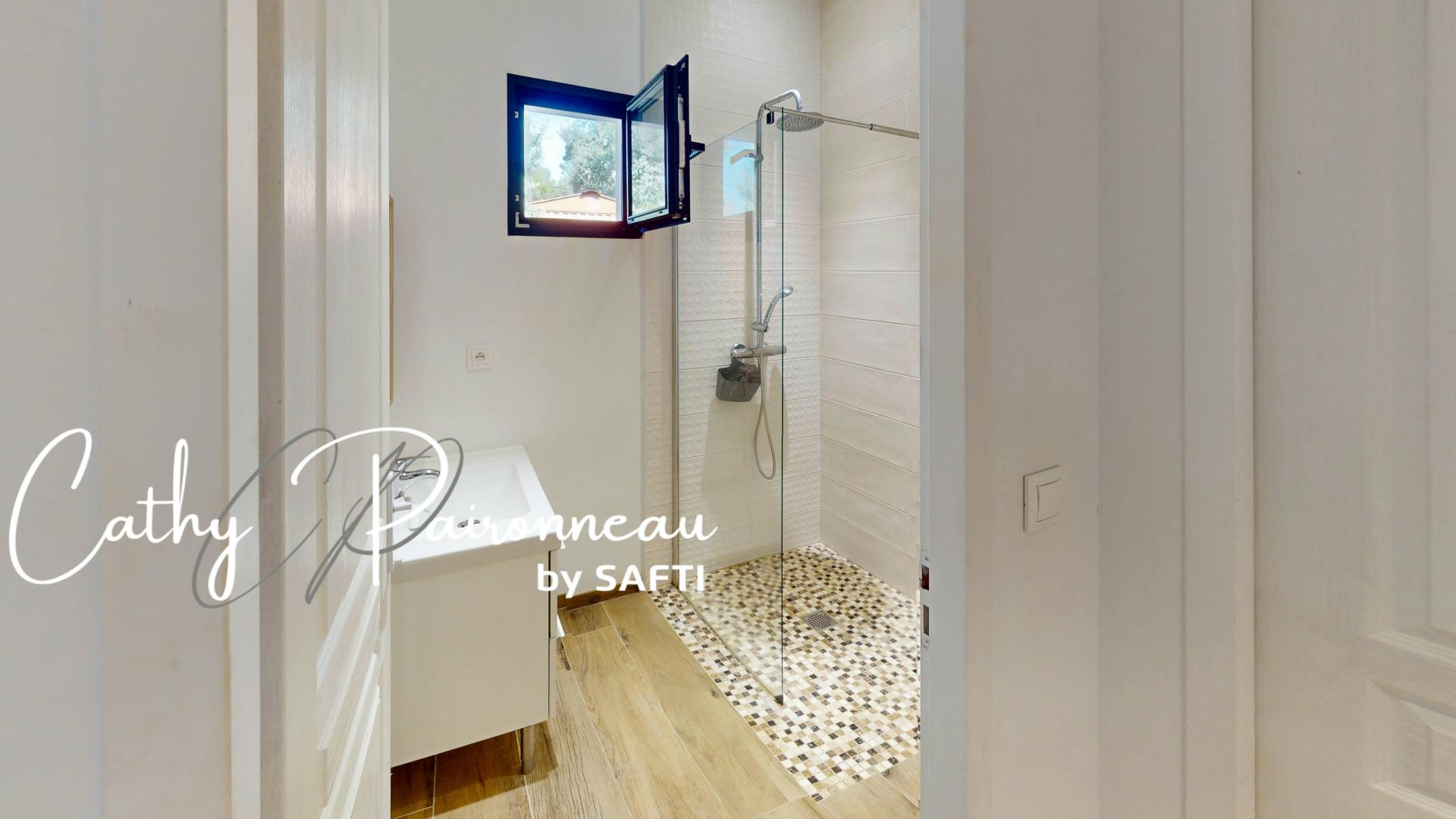 Photo 15 de l'annonce.