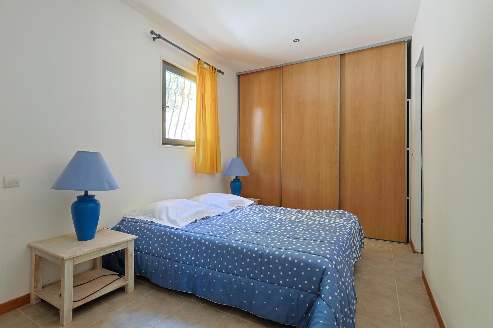 Photo 10 of the listing.