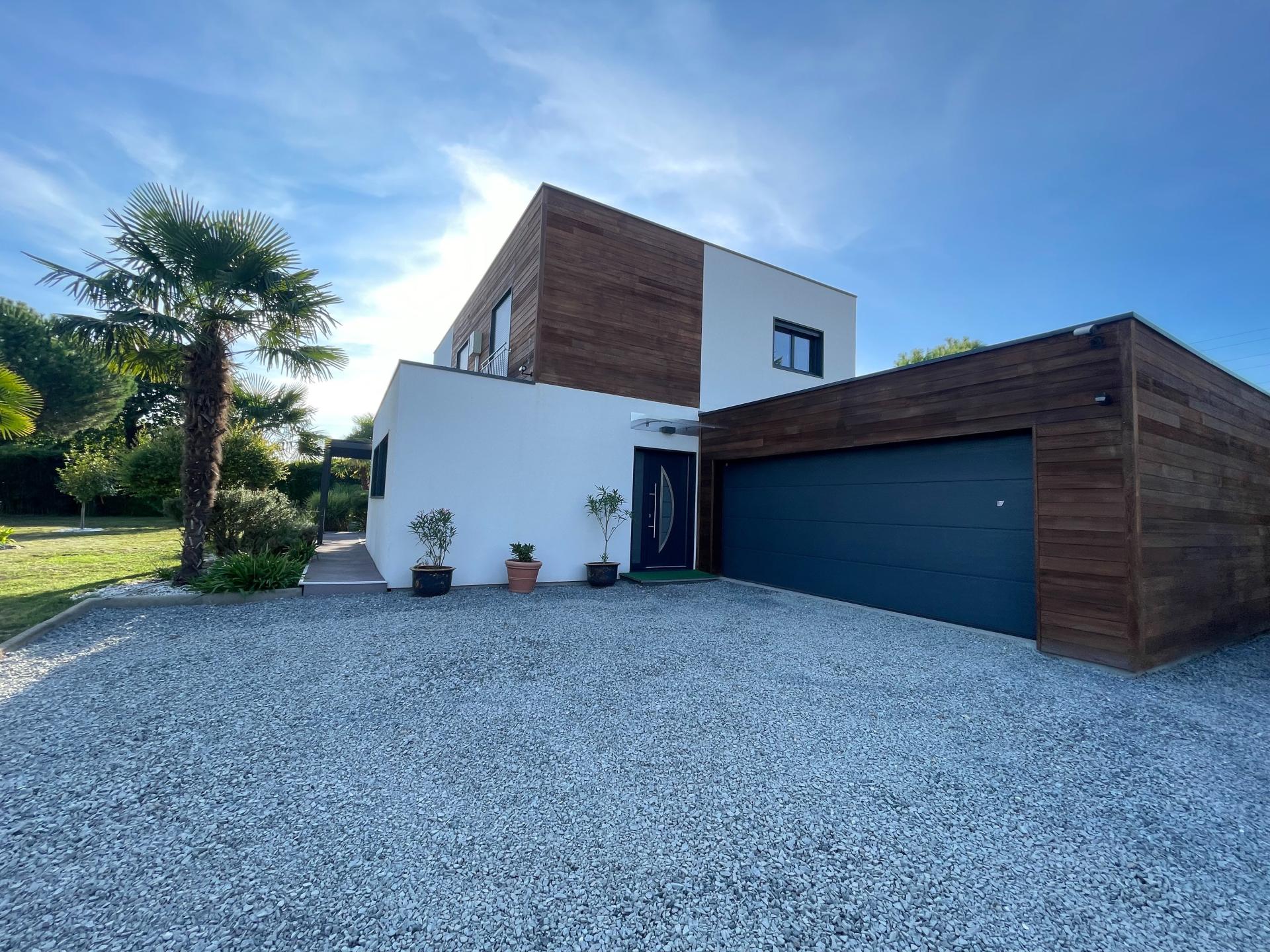 Photo 15 de l'annonce.