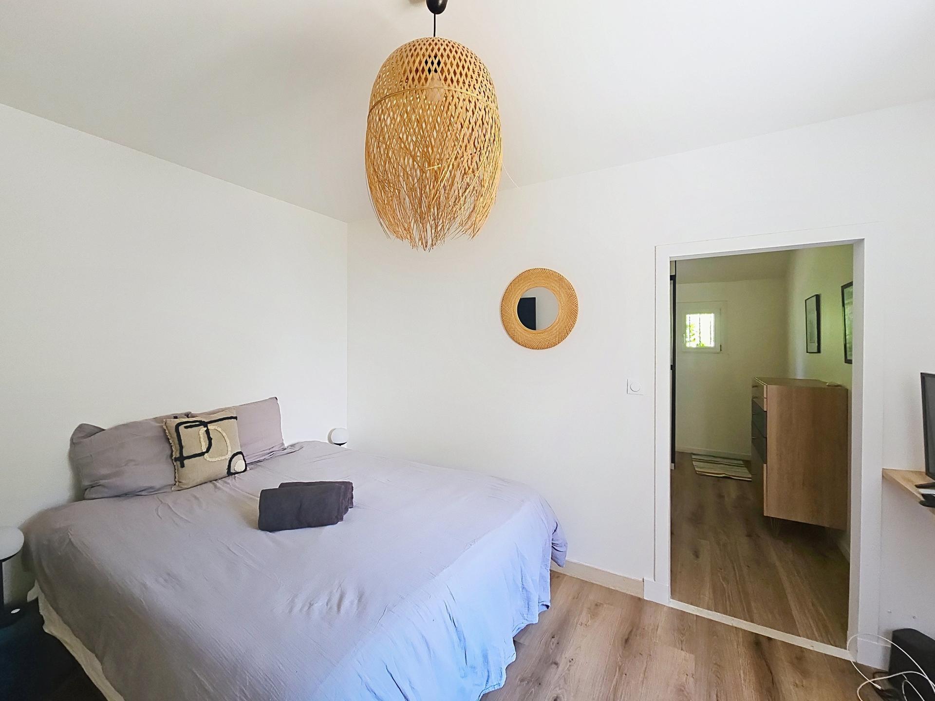 Photo 16 of the listing.