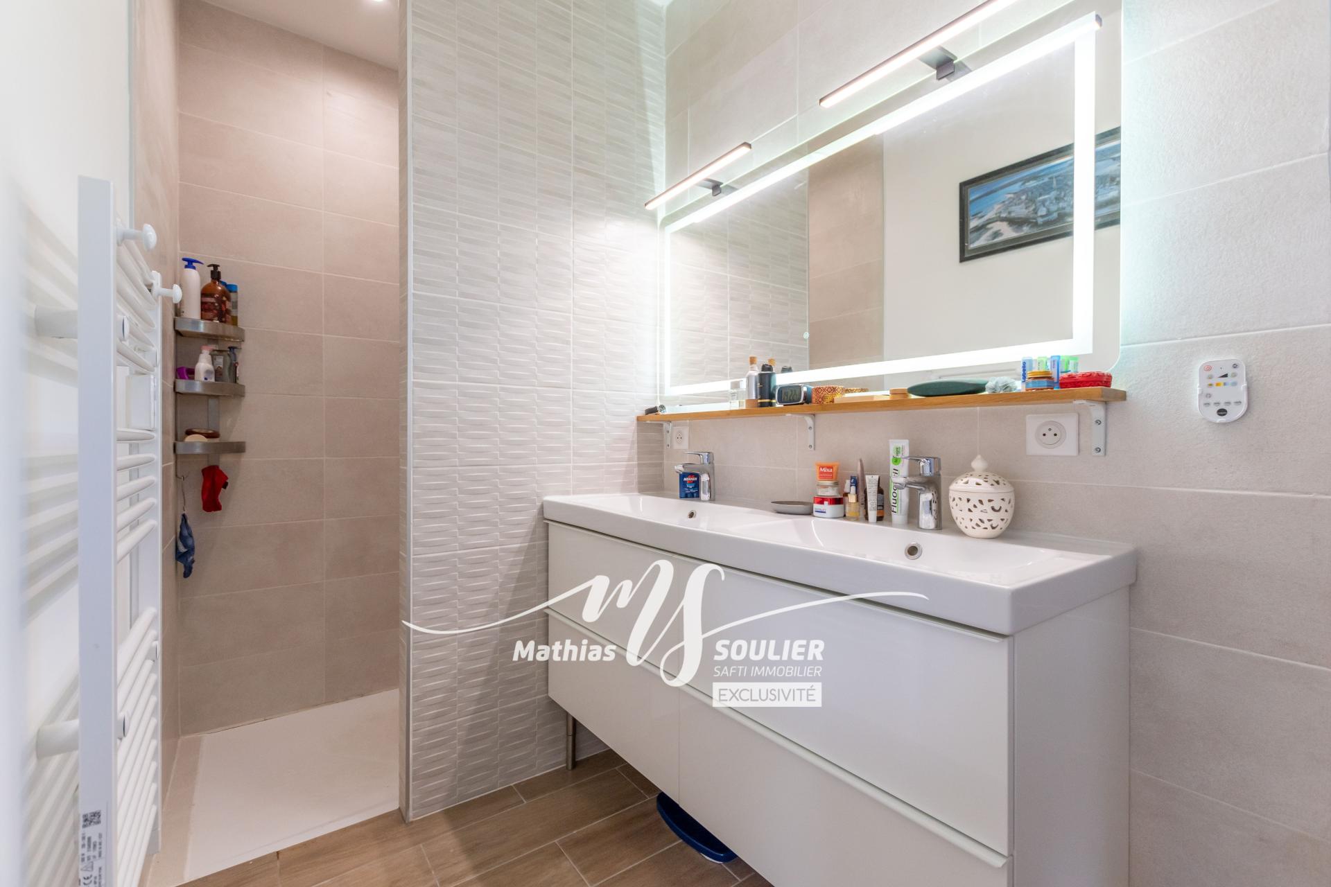 Photo 13 de l'annonce.