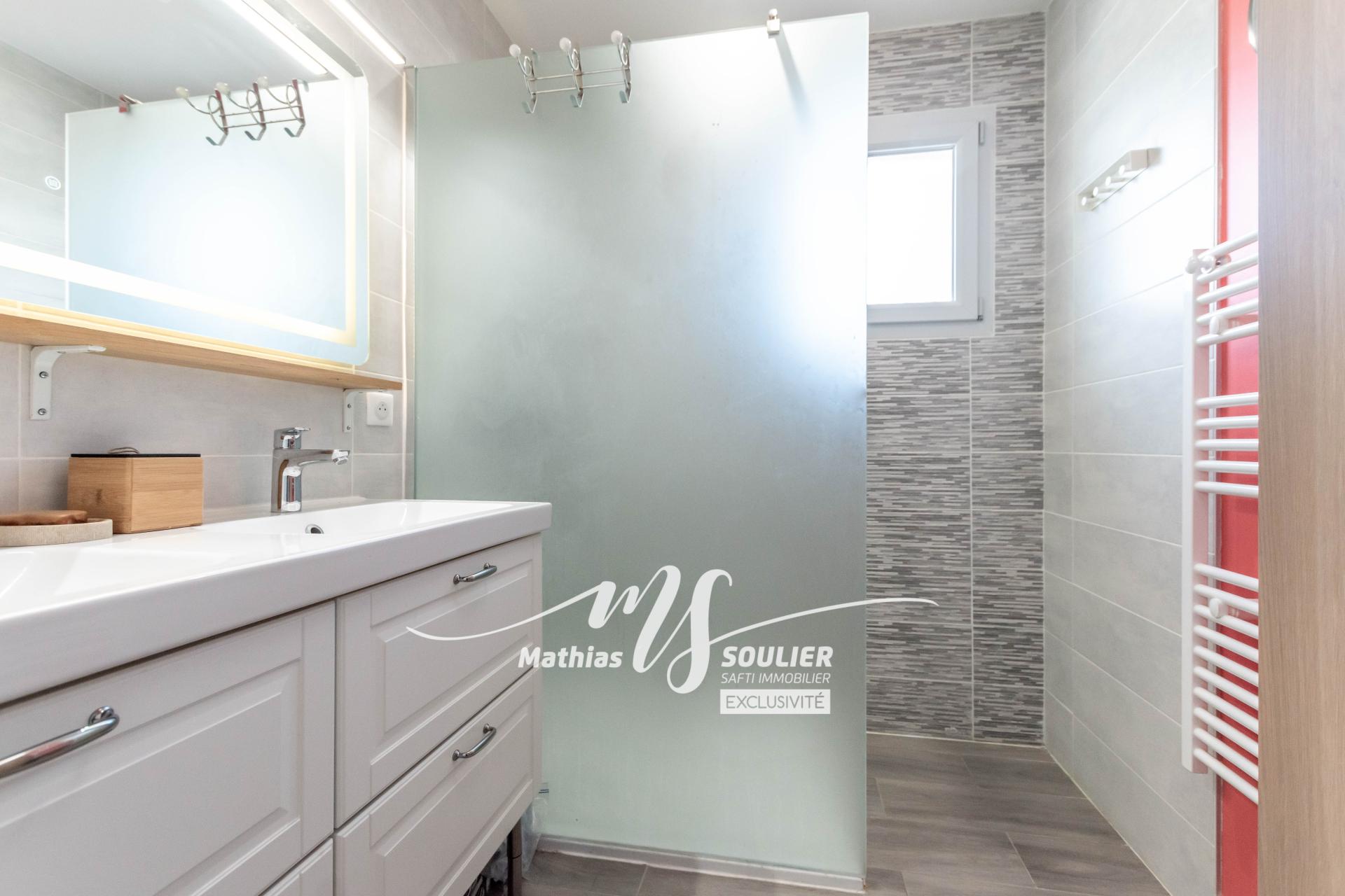 Photo 16 de l'annonce.