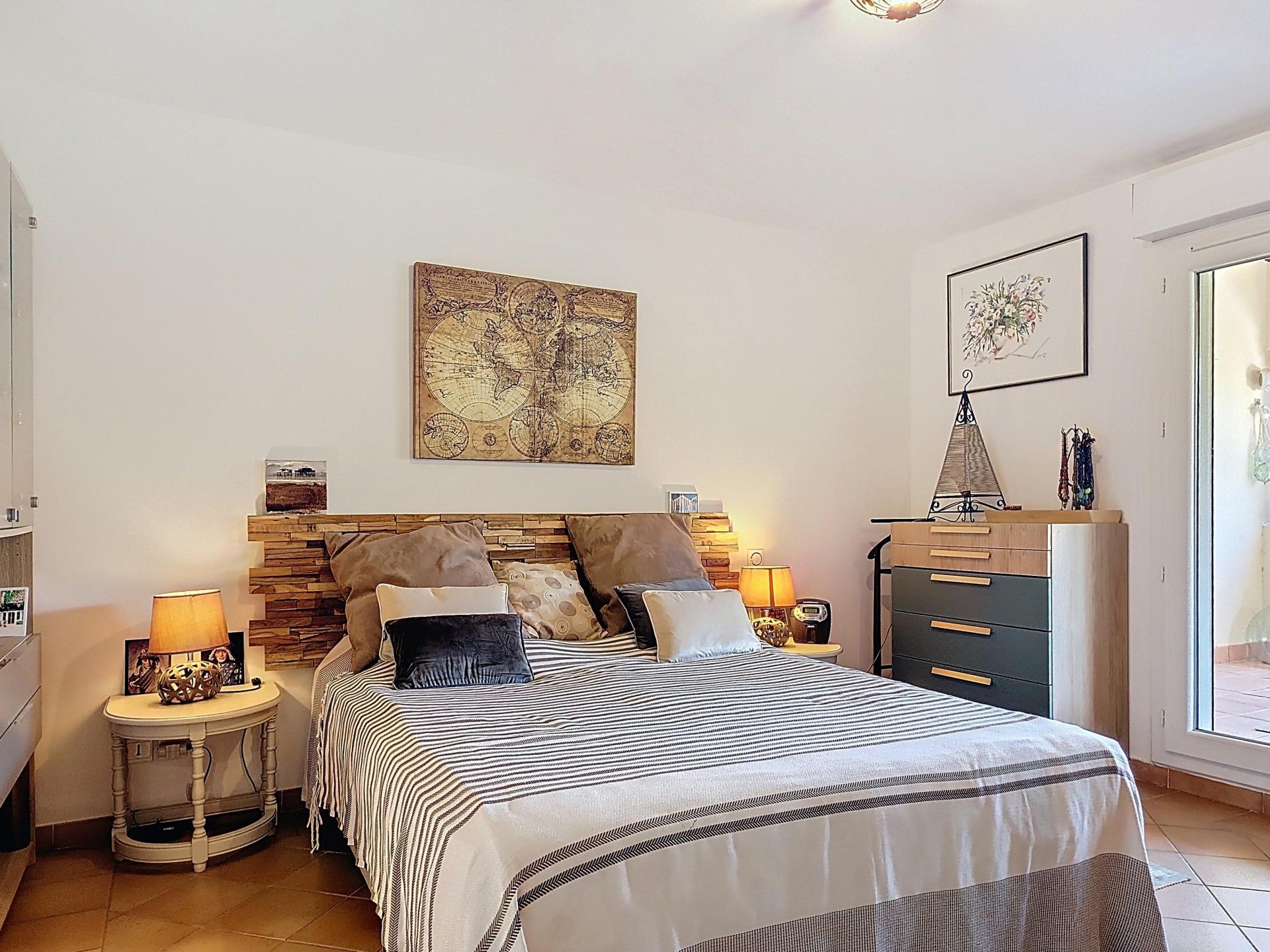 Photo 15 of the listing.