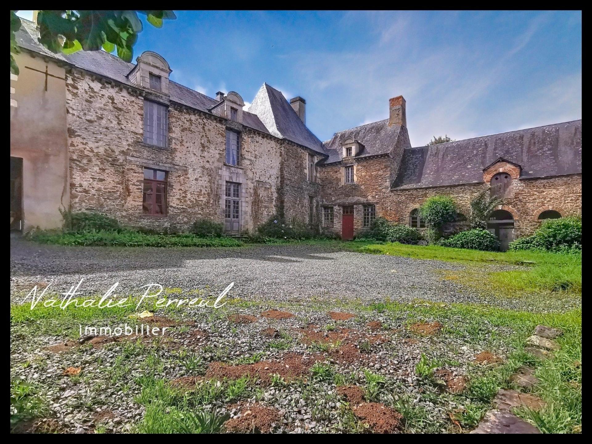 Photo 8 of the listing.