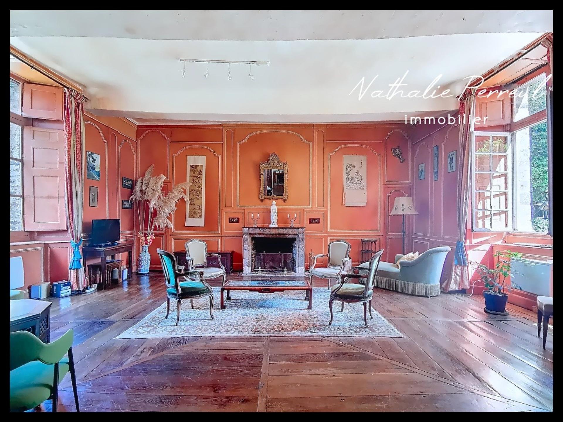 Photo 9 of the listing.