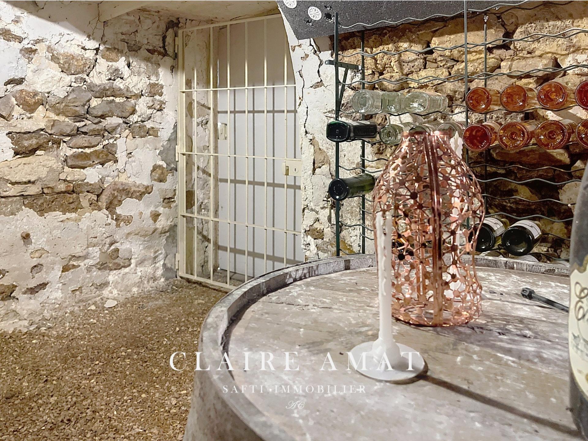 Photo 15 of the listing.