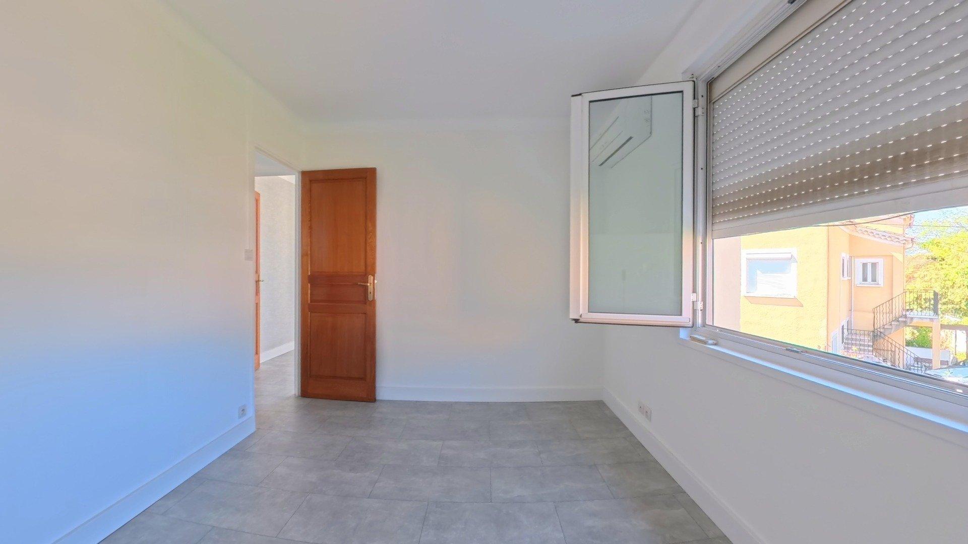 Photo 12 de l'annonce.