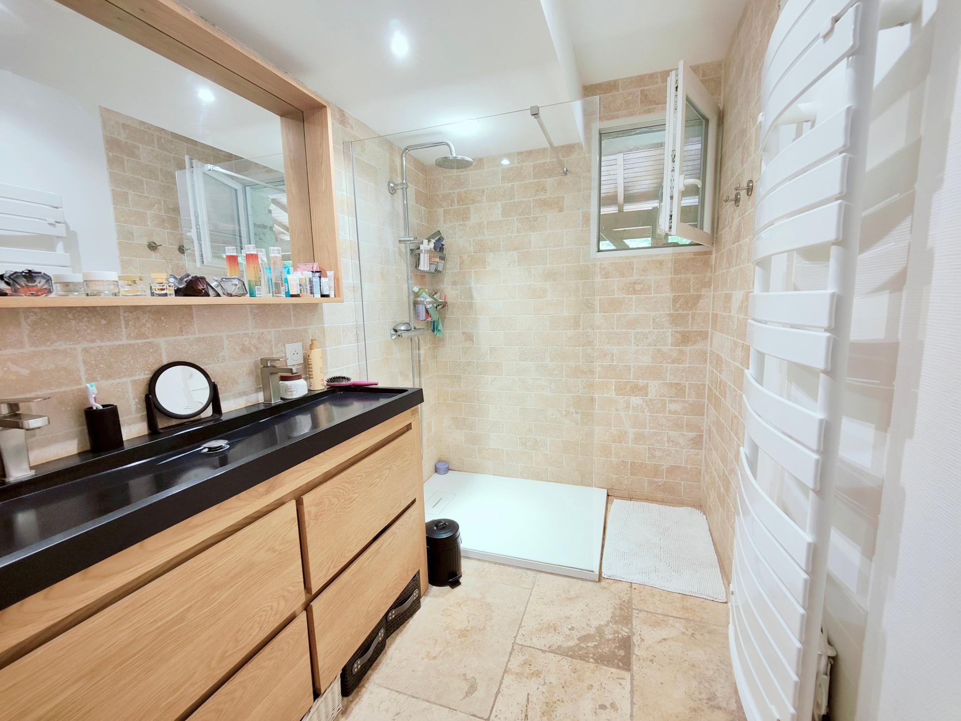 Photo 9 de l'annonce.