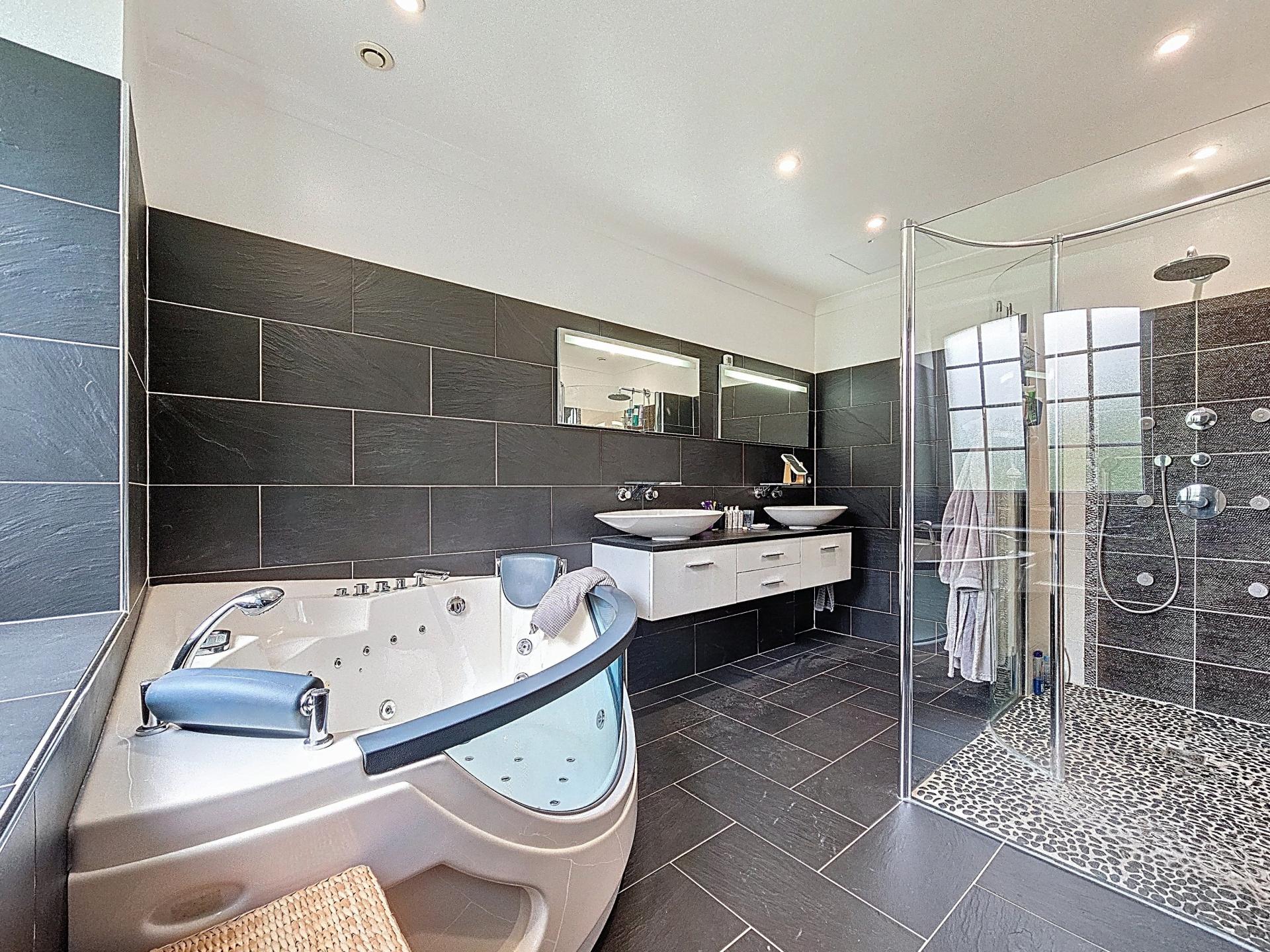 Photo 12 de l'annonce.