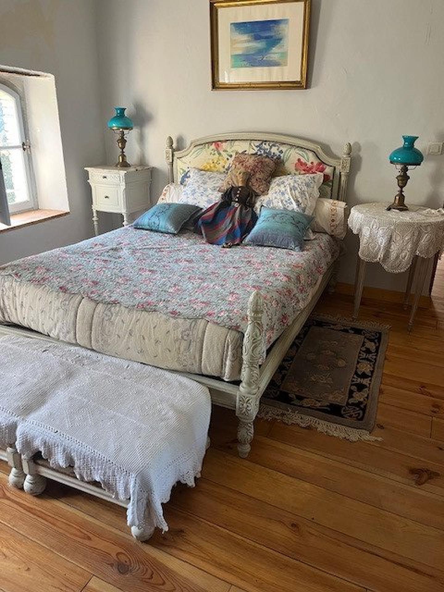 Photo 11 of the listing.