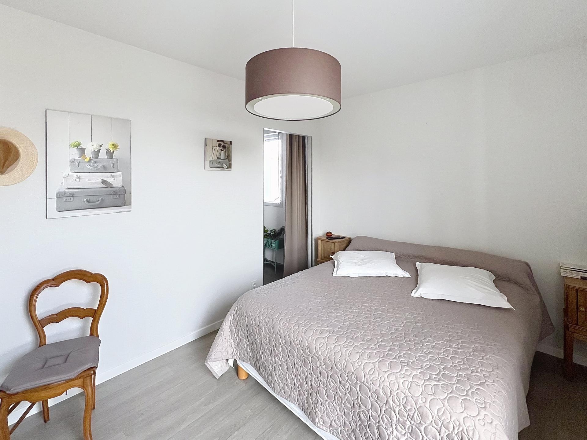 Photo 15 of the listing.