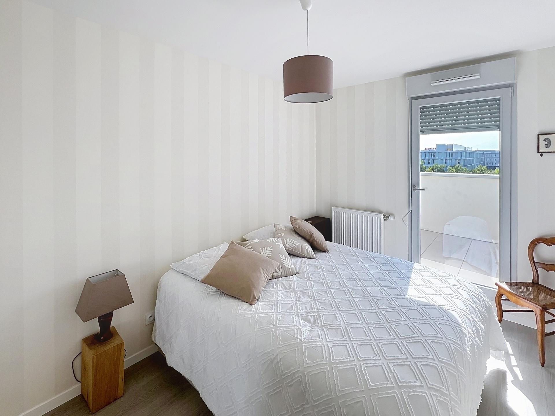 Photo 17 of the listing.