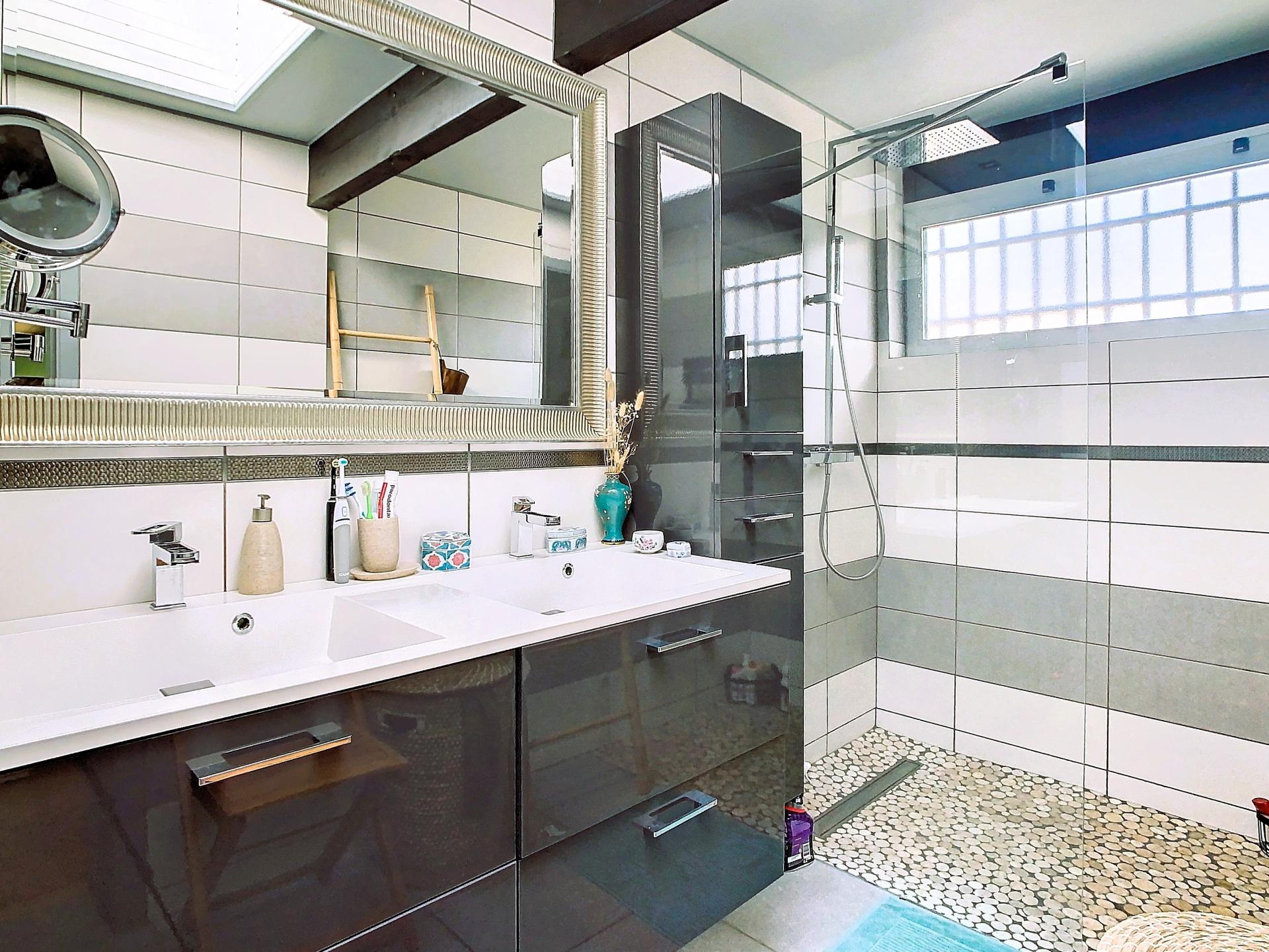 Photo 11 de l'annonce.