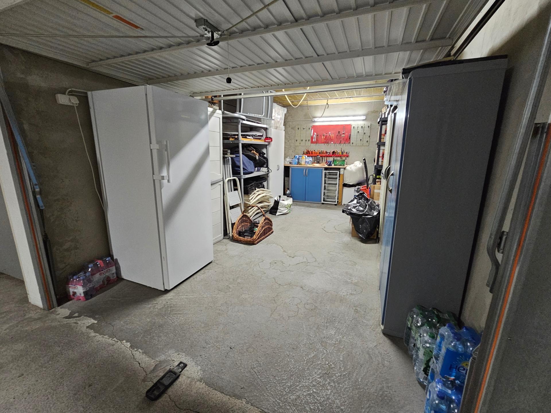 Photo 15 of the listing.