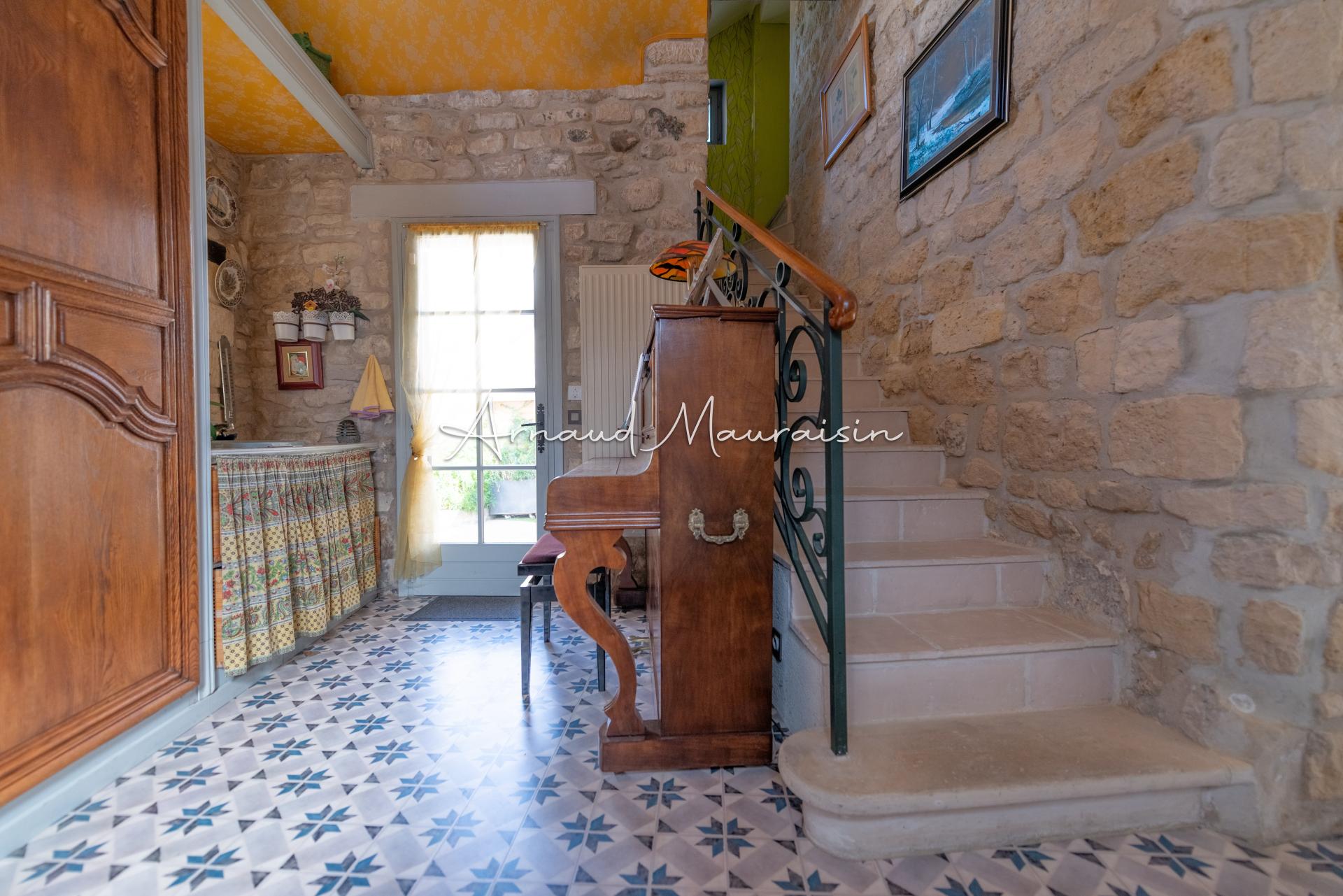 Photo 9 of the listing.