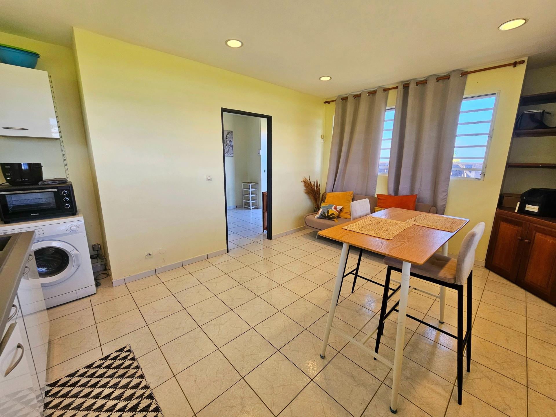 Photo 14 of the listing.