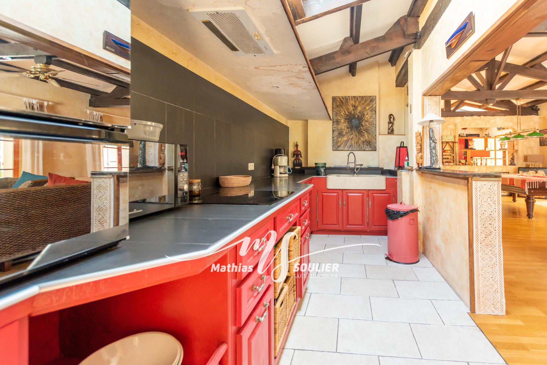 Photo 12 of the listing.