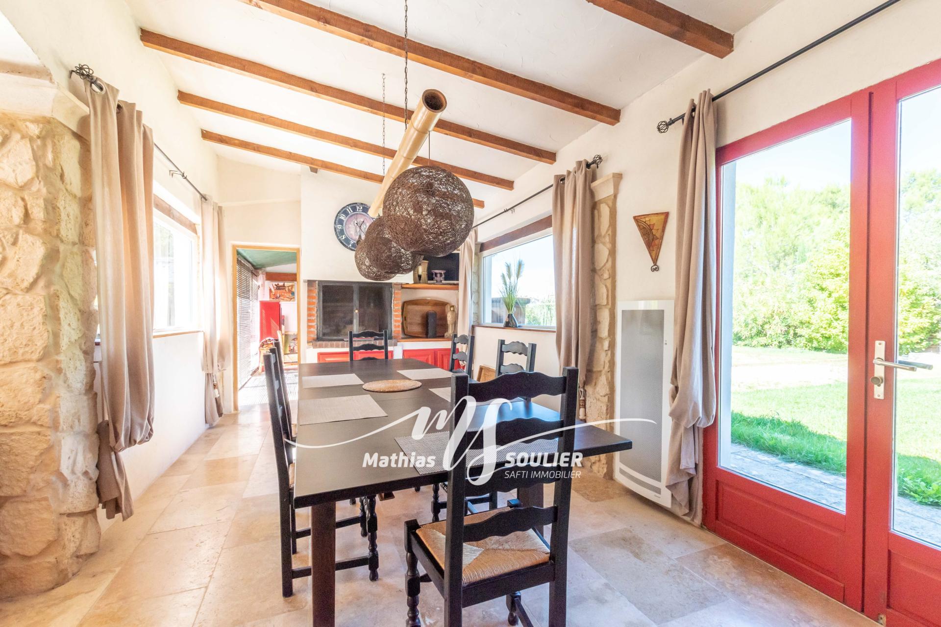 Photo 13 of the listing.