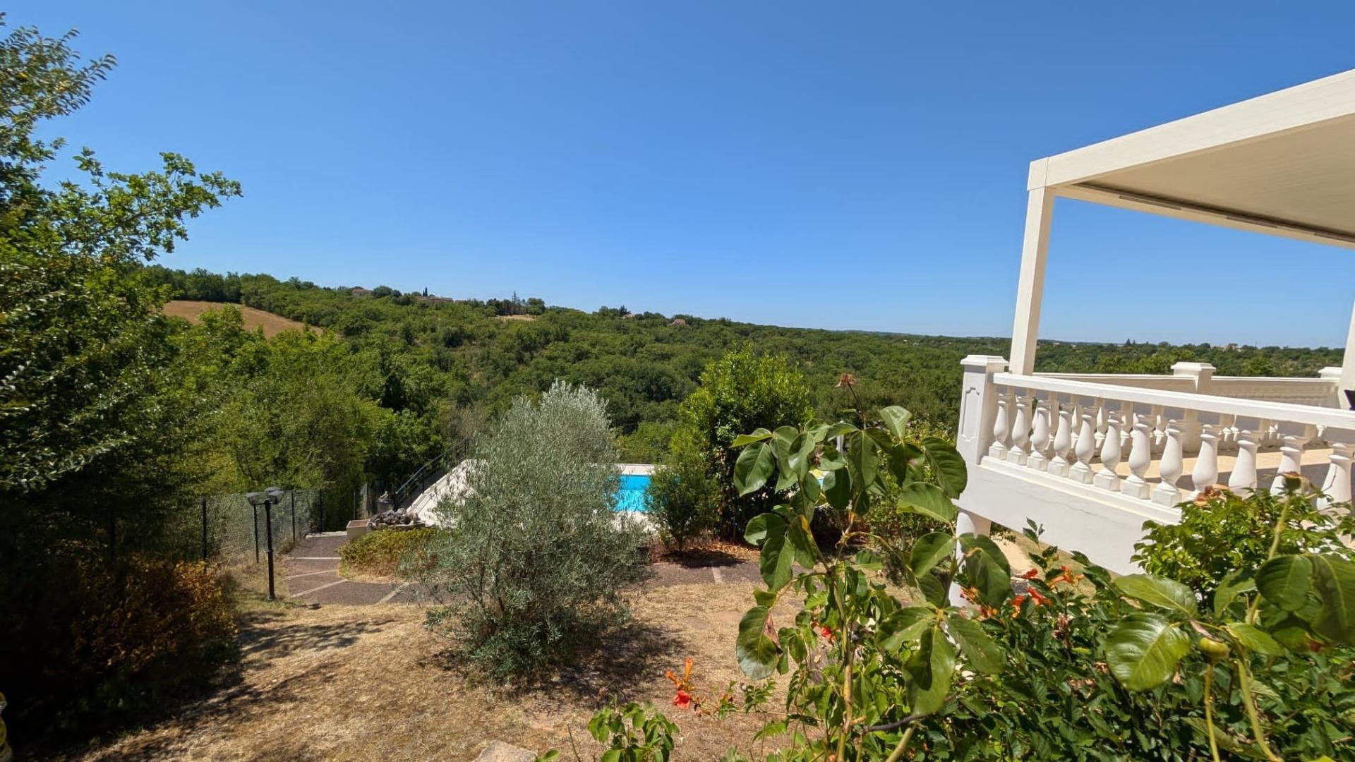 Photo 21 of the listing.