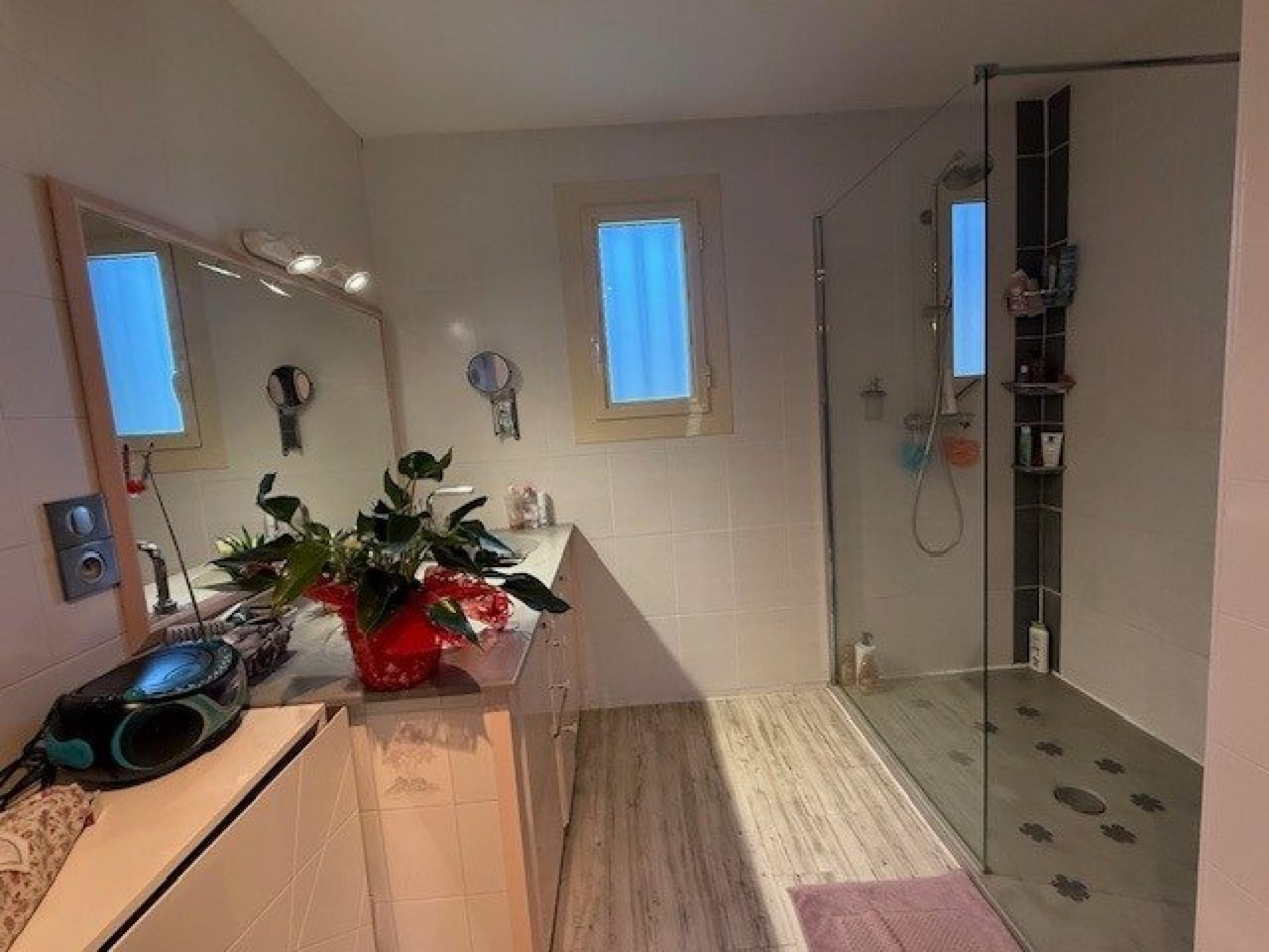 Photo 9 de l'annonce.