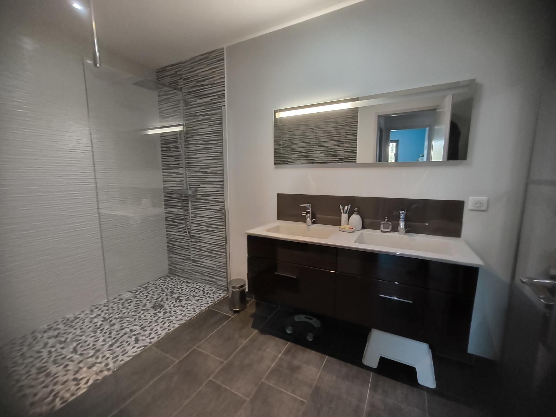 Photo 13 de l'annonce.