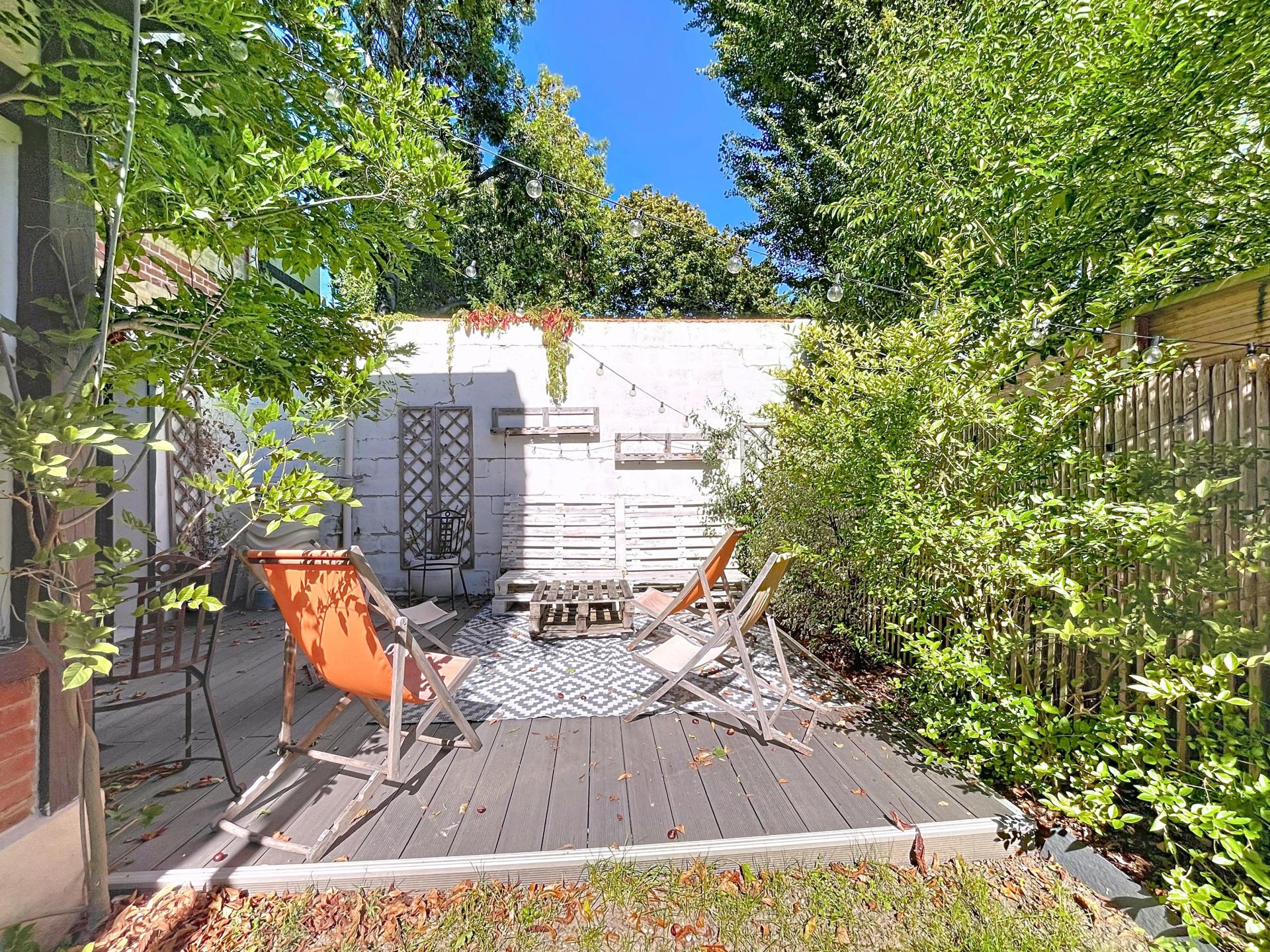 Photo 3 of the listing.