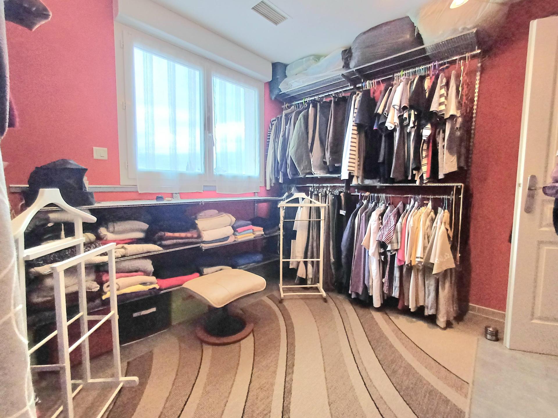 Photo 15 of the listing.