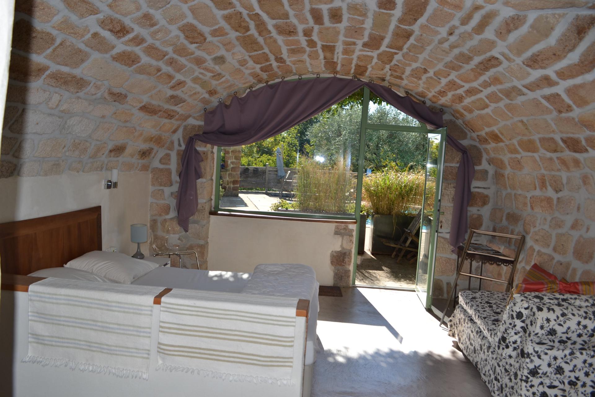 Photo 11 of the listing.