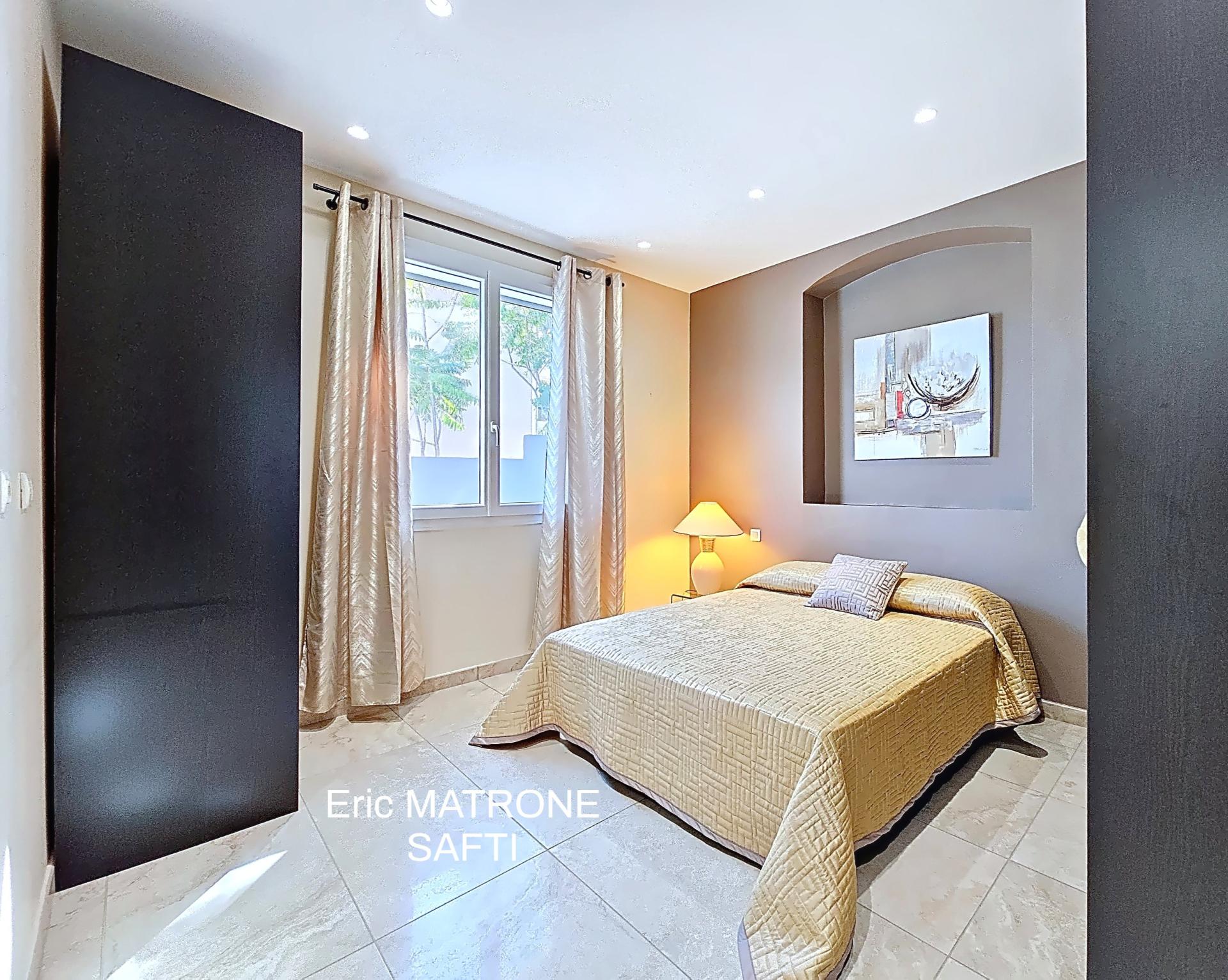 Photo 15 de l'annonce.