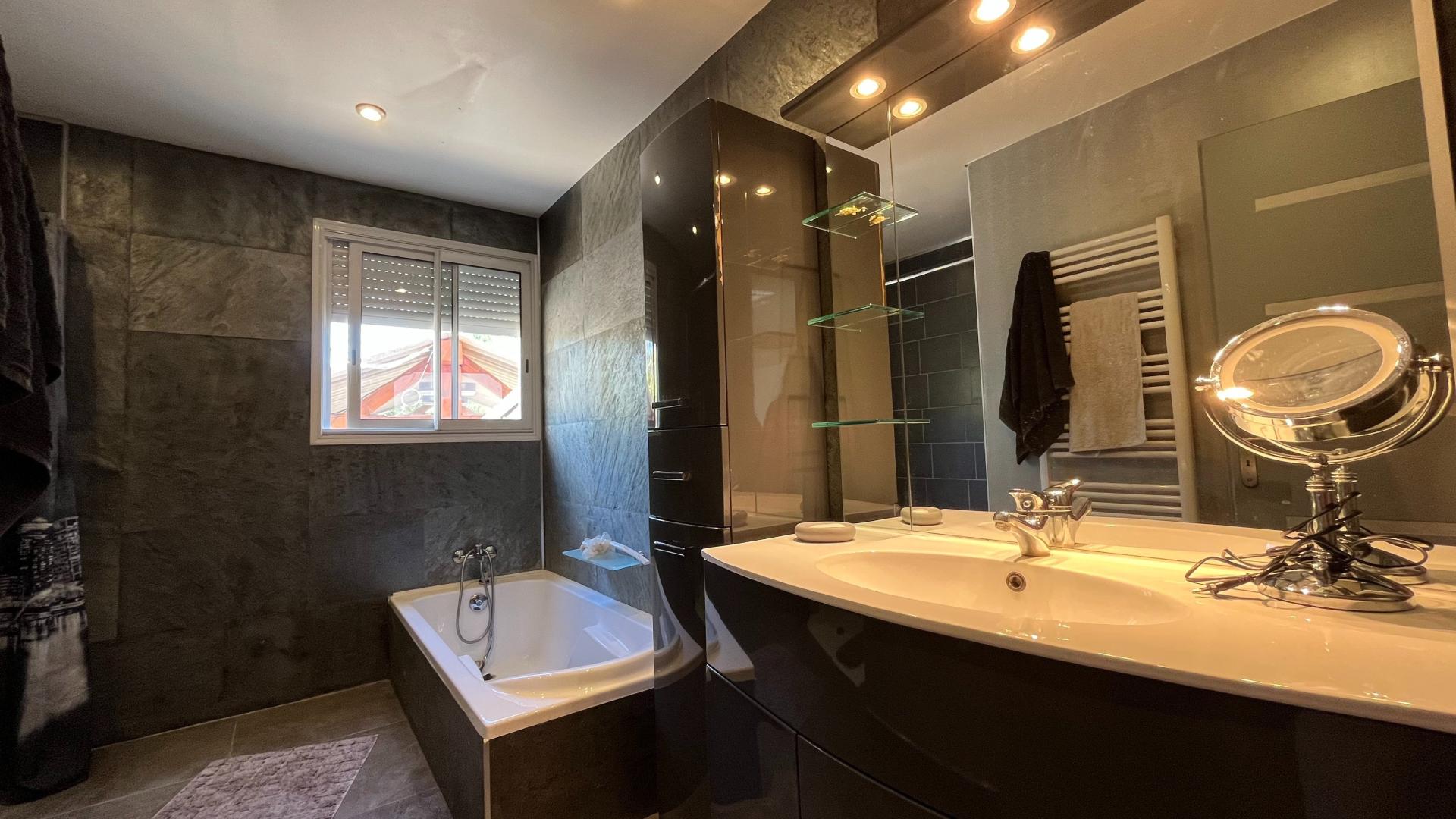 Photo 11 de l'annonce.