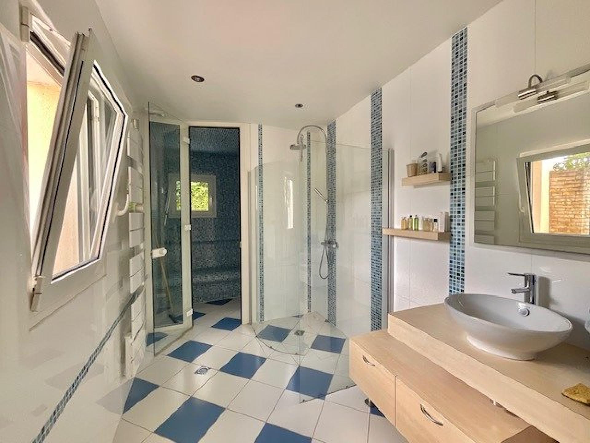 Photo 16 de l'annonce.