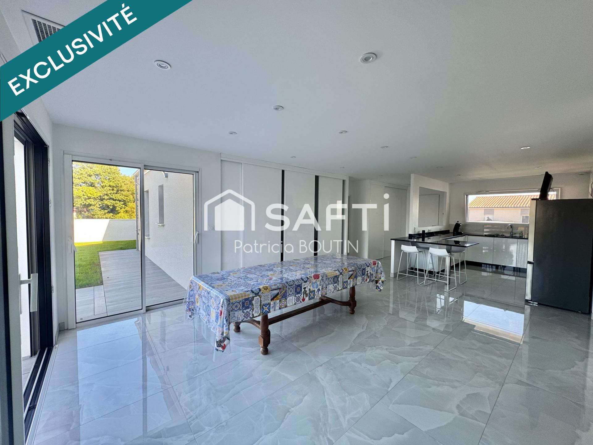 PAVILLON PLAIN PIED 4 CHAMBRES ET GARAGE A CHERVEUX !