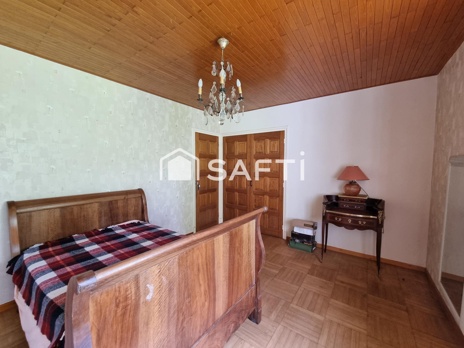 Photo SAFTI — Maison 11 pièces, 245 m² à Montcabrier 5