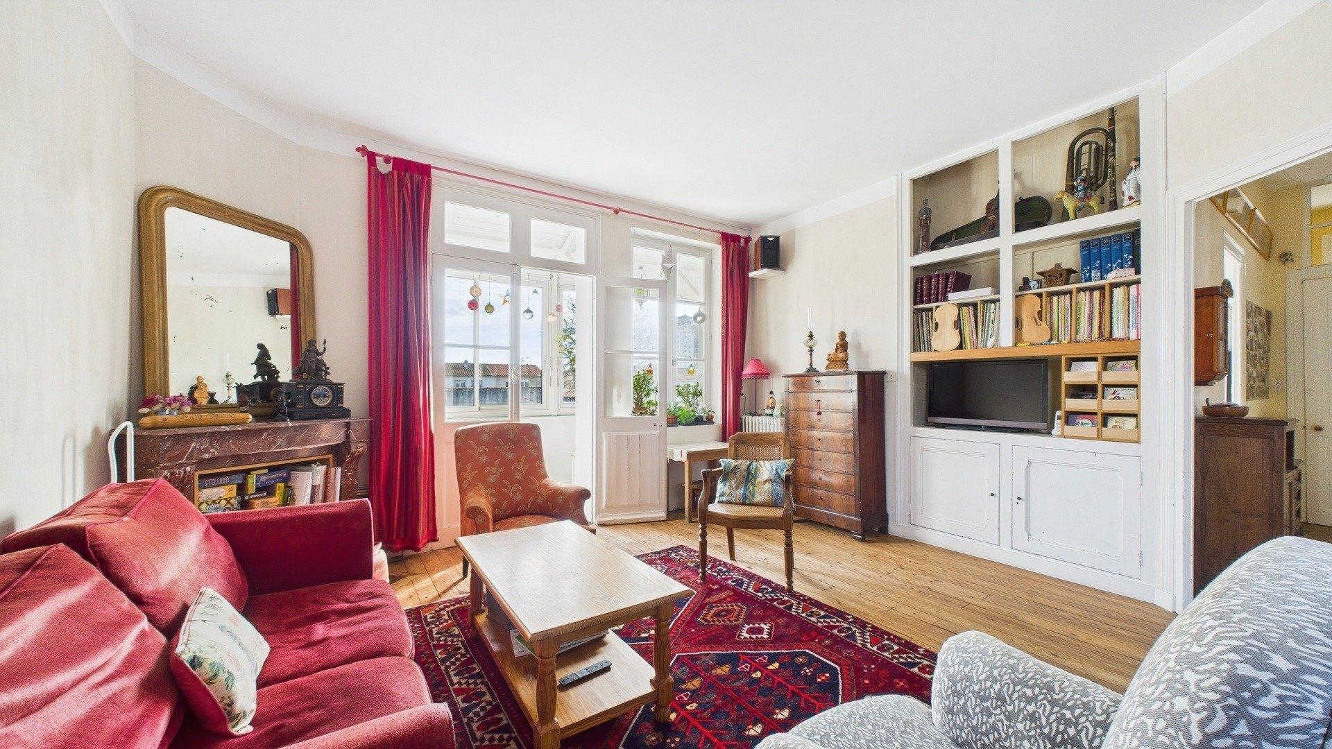 Maison 8 pièces 205 m² · à La Rochelle · 205 m² · 630 000 €