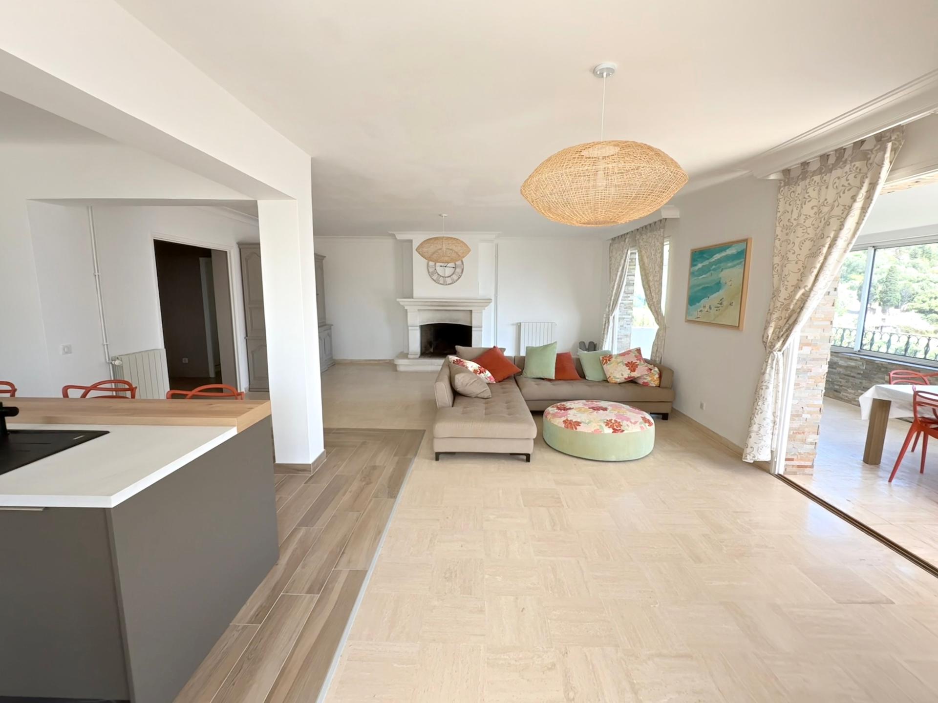 Photo 15 of the listing.