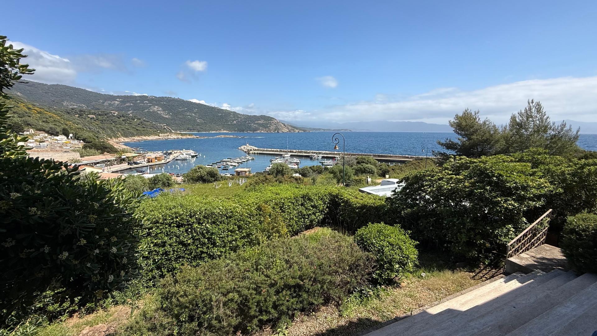 Photo 28 of the listing.