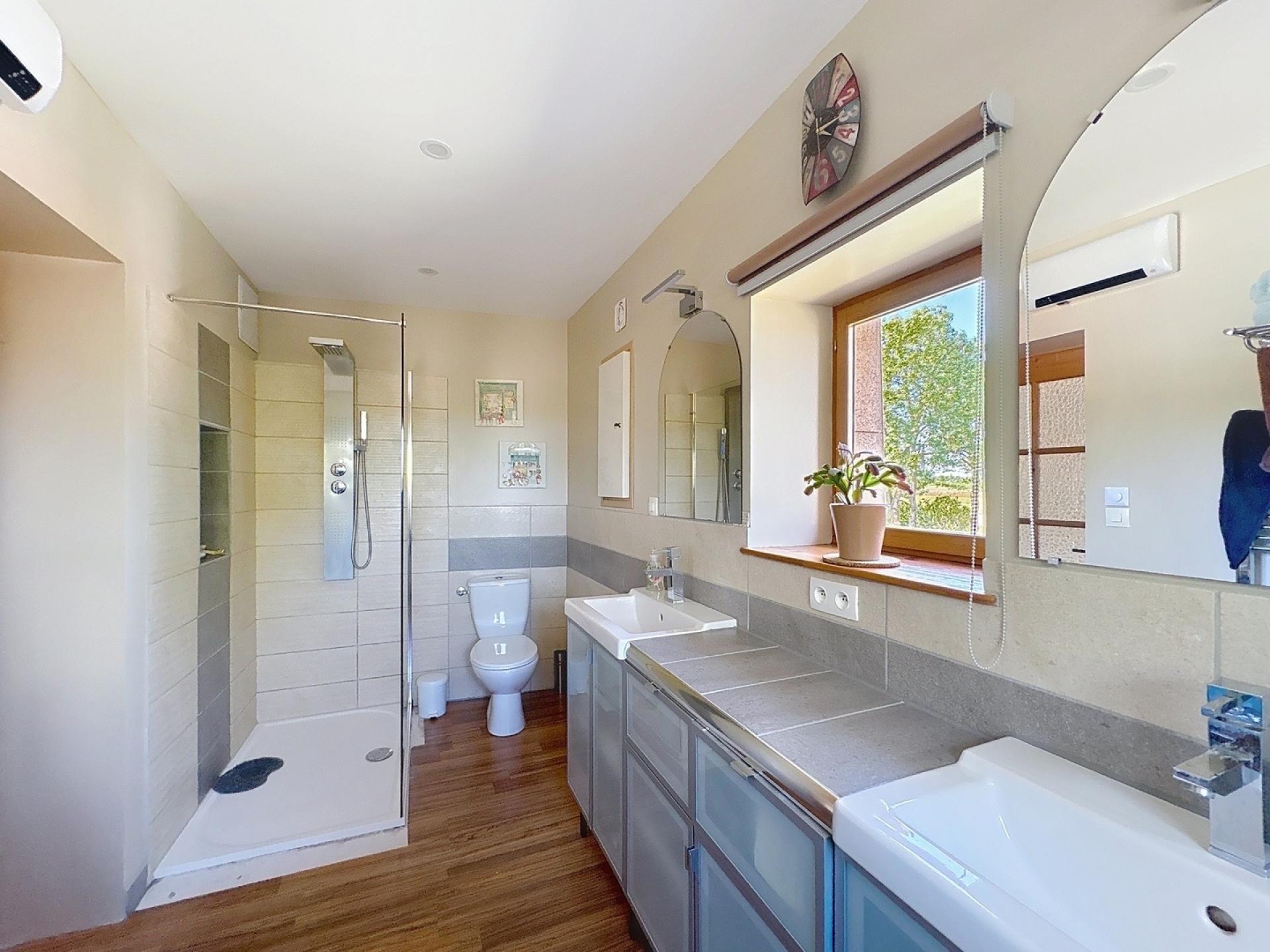 Photo 8 de l'annonce.