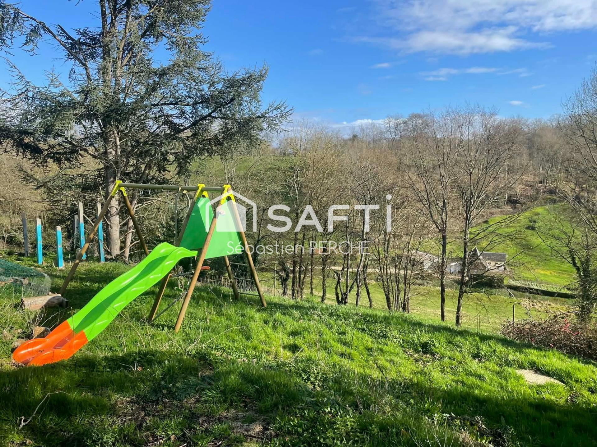 Photo SAFTI — Maison 4 pièces, 108 m² à Saint Ouen De Thouberville 4