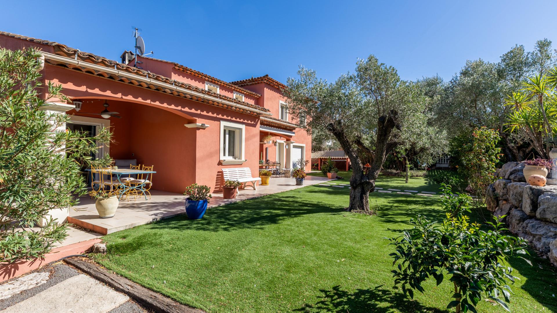 Photo 18 de l'annonce.