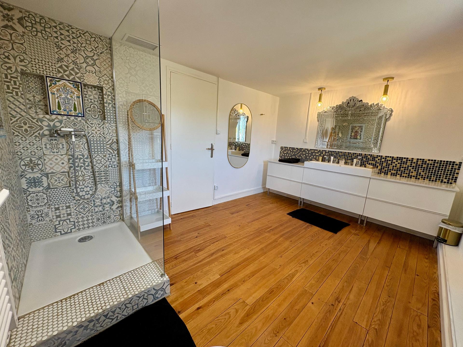 Photo 13 de l'annonce.