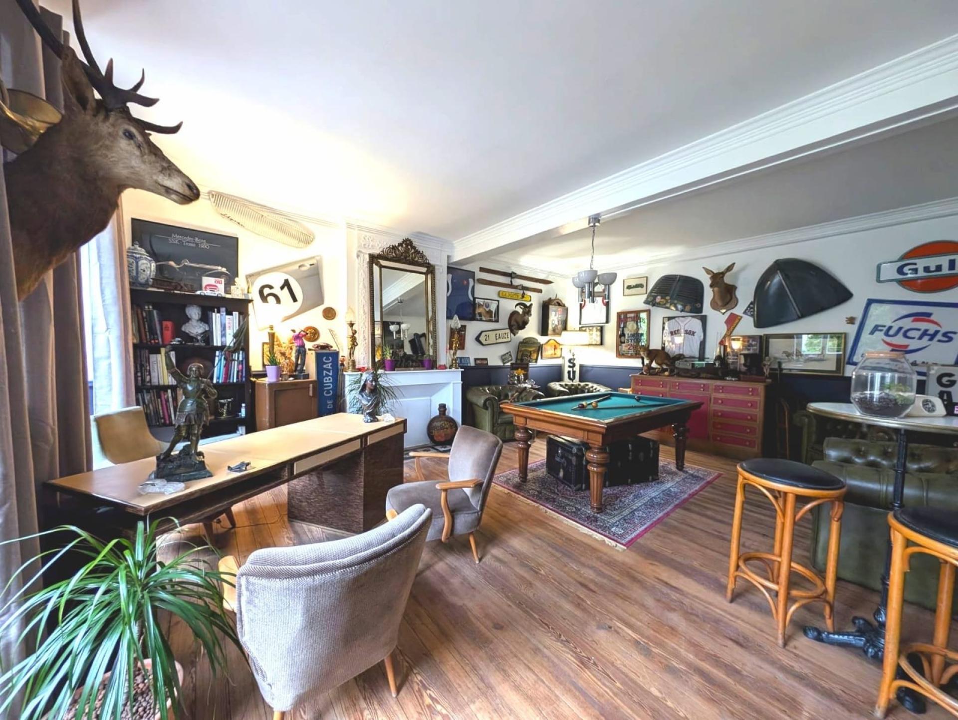 Photo 7 of the listing.