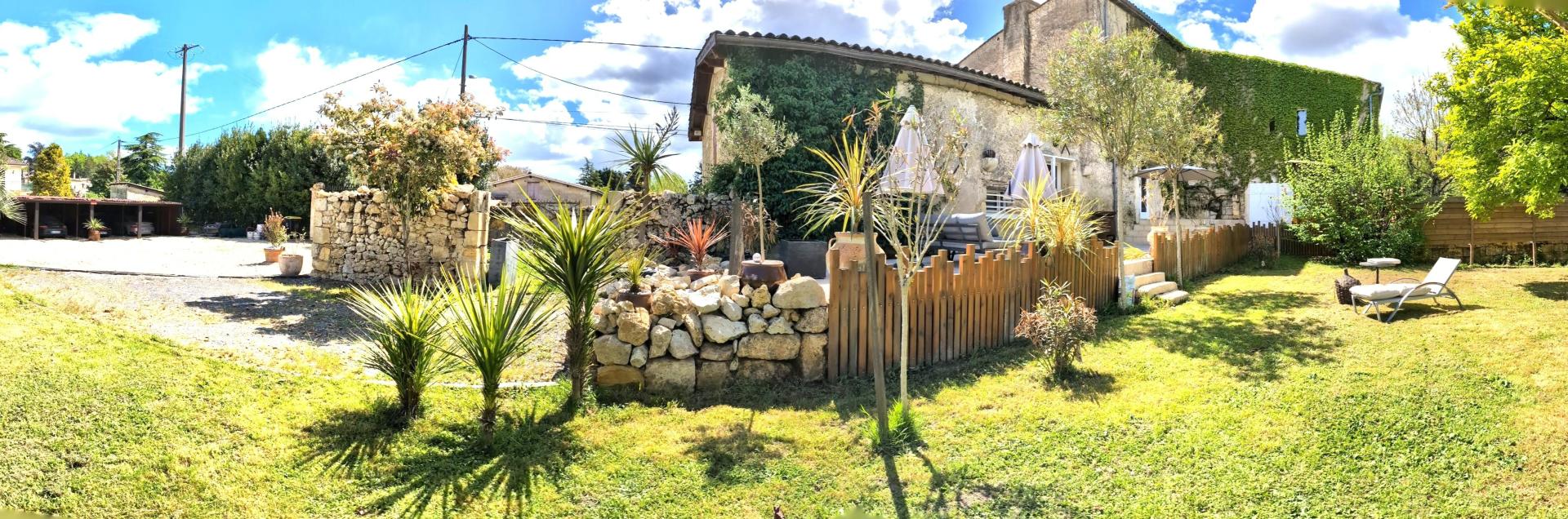 Photo 5 of the listing.