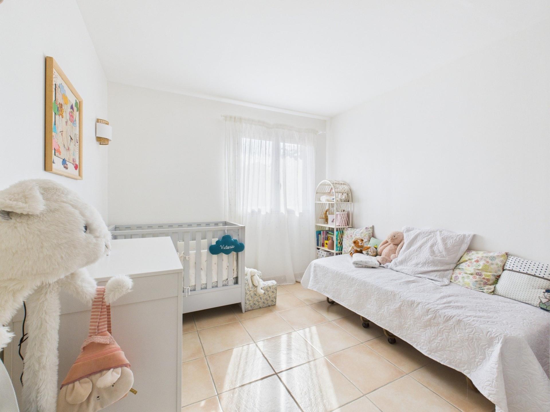 Photo 12 of the listing.