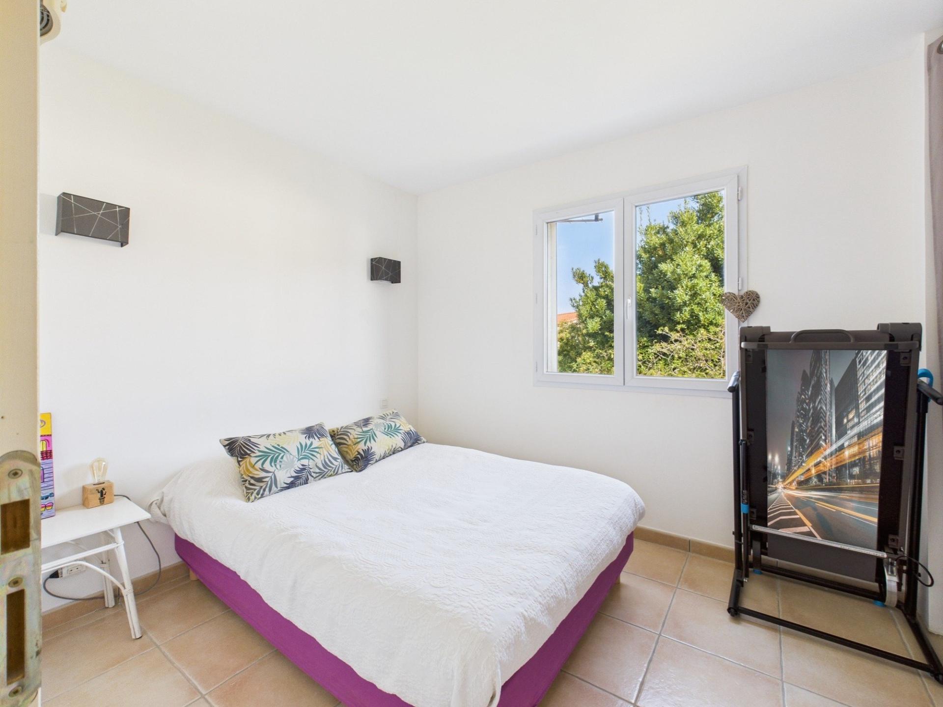 Photo 14 of the listing.