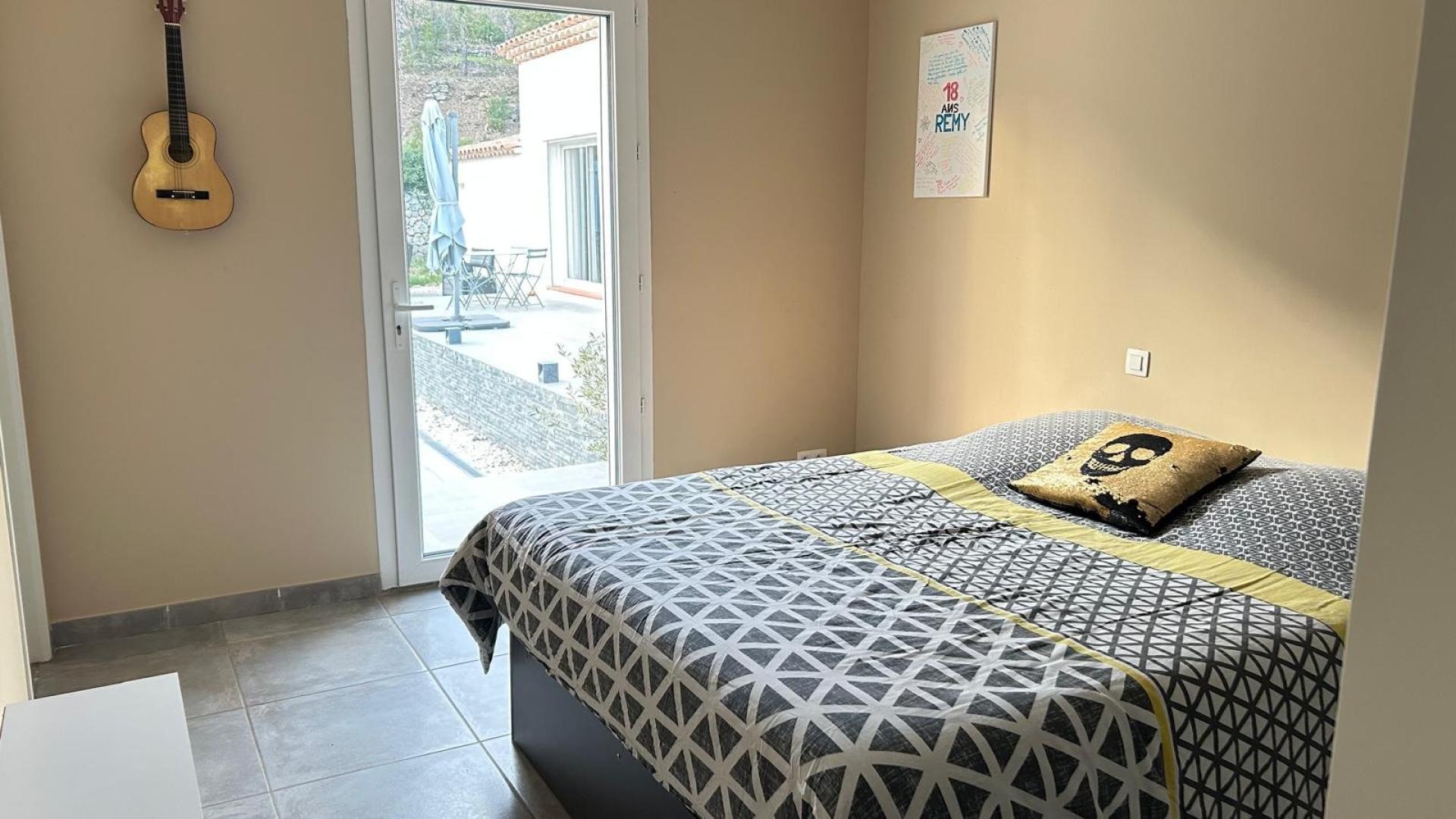 Photo 16 of the listing.