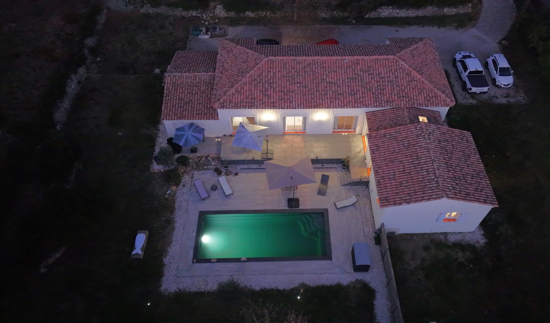 Photo 19 of the listing.